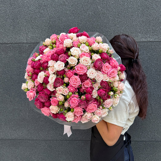 Bukiet mix róż gałązkowych