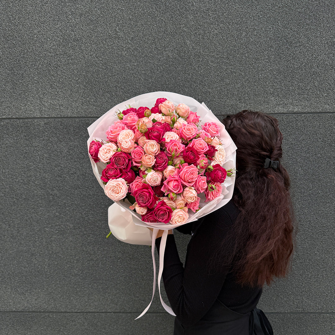 Bukiet mix róż gałązkowych