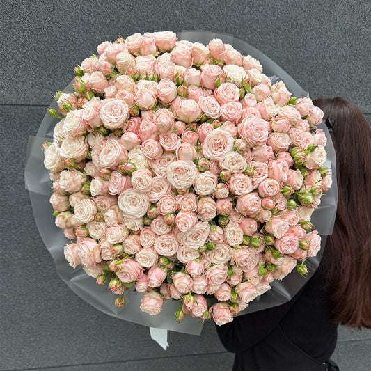 Bukiet gałązkowych róż Bombastic