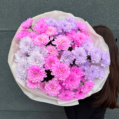 Bukiet różowo-fioletowych chryzantem