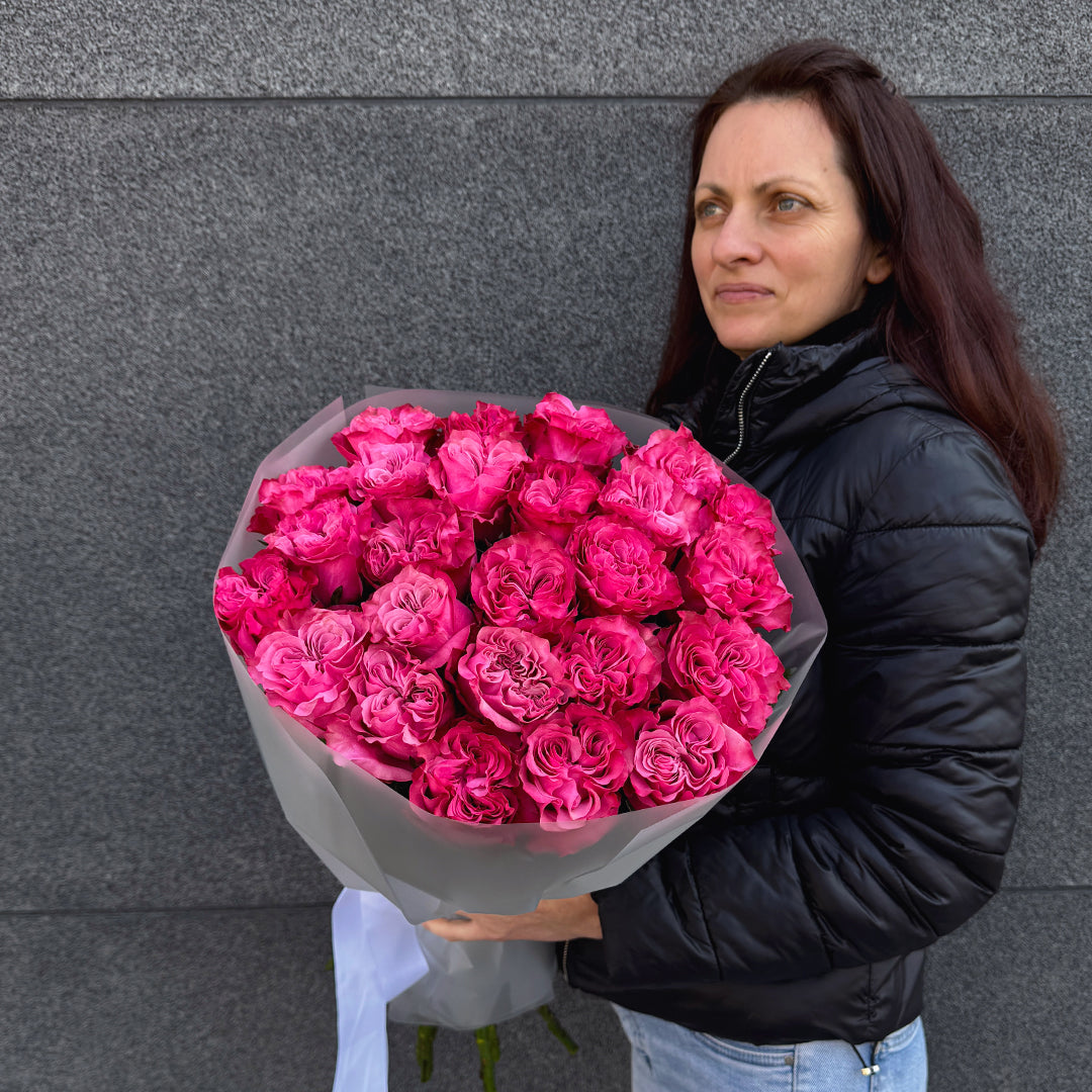 Bukiet różowej róży piwoniowej