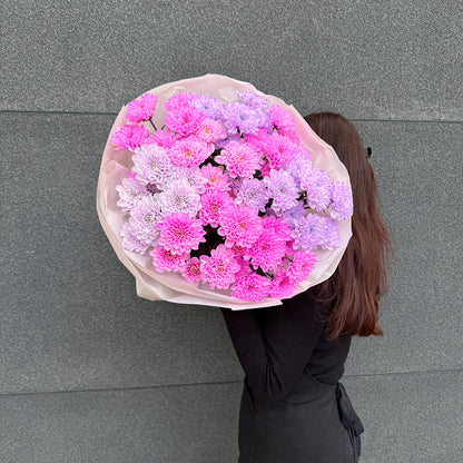 Bukiet różowo-fioletowych chryzantem